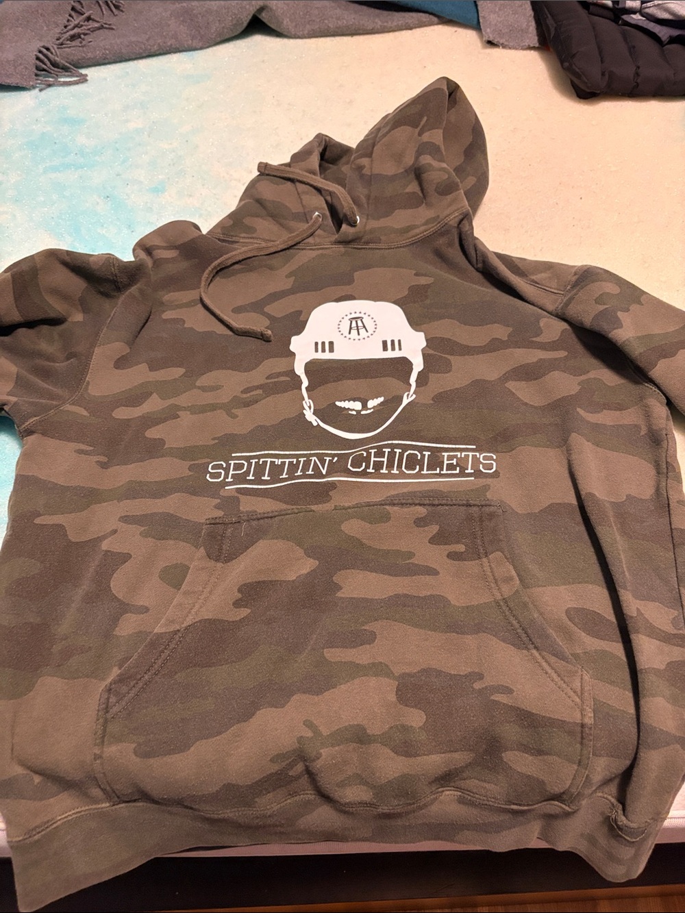 Spittin' Chiclets Camouflage Crewneck Hoodie - Men's Olive Camo